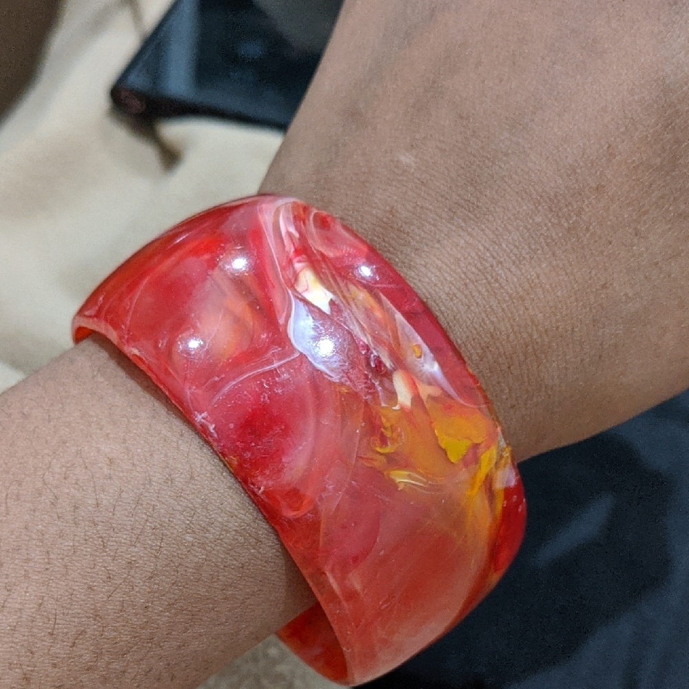 Red and Yellow Marbled Plastic Bangle Bracelet